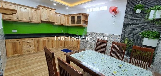 Hạ giá 3ty260 bán nhanh nhà Phan Văn Trị, Bình Thạnh 57m2 với 5 tầng.