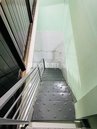chính chủ bán nhà hẻm nhỏ LÊ VĂN QUỚI 33m²
