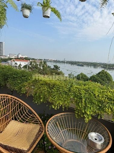 Bán căn hộ dịch vụ ven sông Thảo Điền - tài sản khan hiếm trung tâm