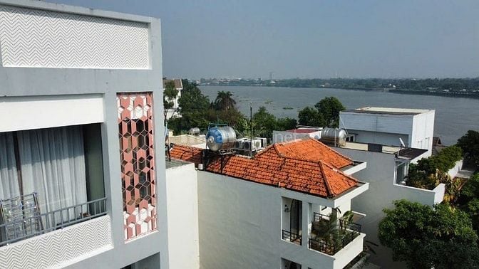 Bán căn hộ dịch vụ ven sông Thảo Điền - tài sản khan hiếm trung tâm