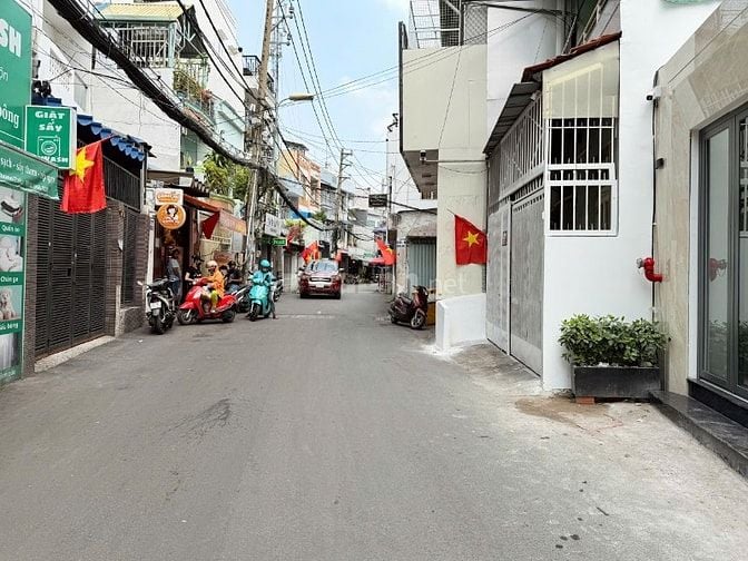 Bán nhanh 16ty9 mặt tiền căn hộ dịch vụ doanh thu 90tr/tháng