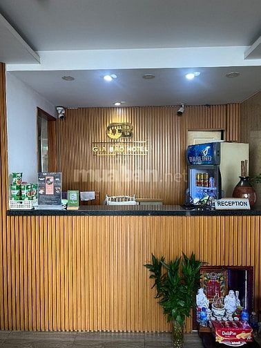 Khách sạn tuyển 2 nhân viên buồng phòng( Tạp Vụ) tại Q12