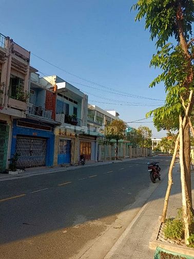 Nhà mặt tiền 13 Trần Hưng Đạo, P. Long An, Tây Ninh