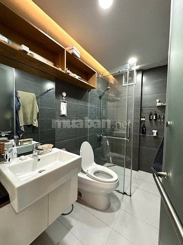 Bán nhà hẻm 8m Nguyễn thiện thuật ,Q3, 5,2x12m(40m) ,trệt 3 lầu 13,9ty