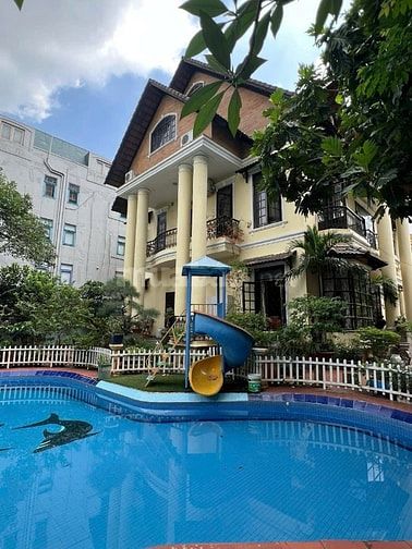 Bán biệt thự phướng Thảo Điền , diện tích 636 m2