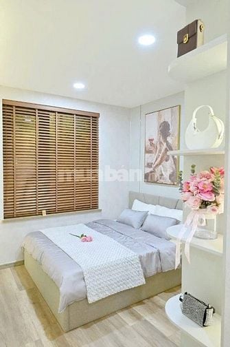 Vị Trí Vàng  ,Gần Sân Bay 2,160 tỷ/ 53m2 _full nội thất ,shr ,thuê 15t