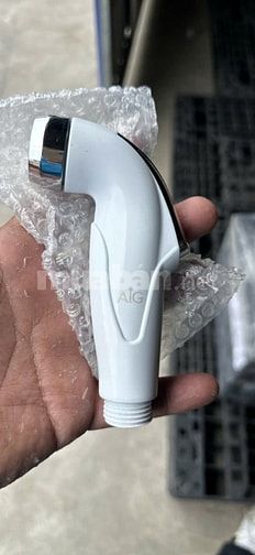 DỊCH VỤ KHẮC NHÃN MÁC TRÊN INOX – GIẢI PHÁP ĐÁNH DẤU BỀN ĐẸP, SANG TRỌ