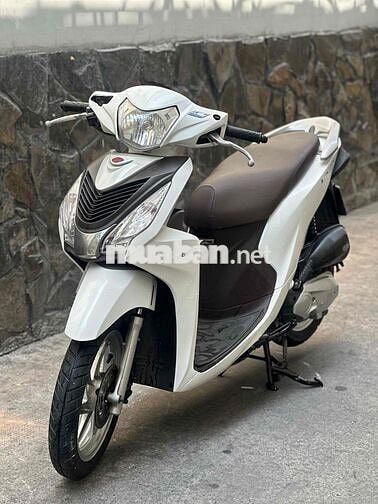 Honda Vision 2017 màu Trắng