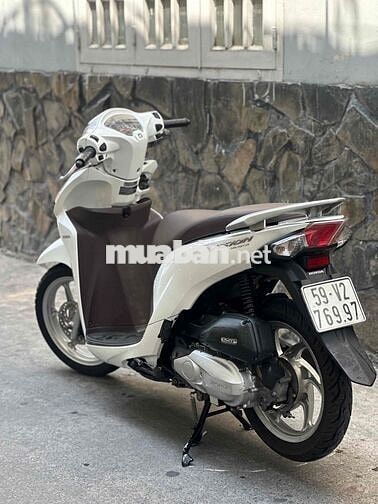Honda Vision 2017 màu Trắng