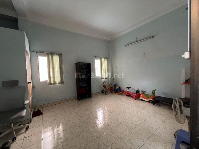 Bán nhà 3 tầng hẻm rộng gần MT Đinh Bộ Lĩnh –Bạch Đằng, DT 70m2, 8 tỷ