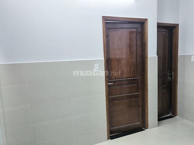 Cho thuê nhà hẻm Lê Văn Lương cầu Long Kiểng