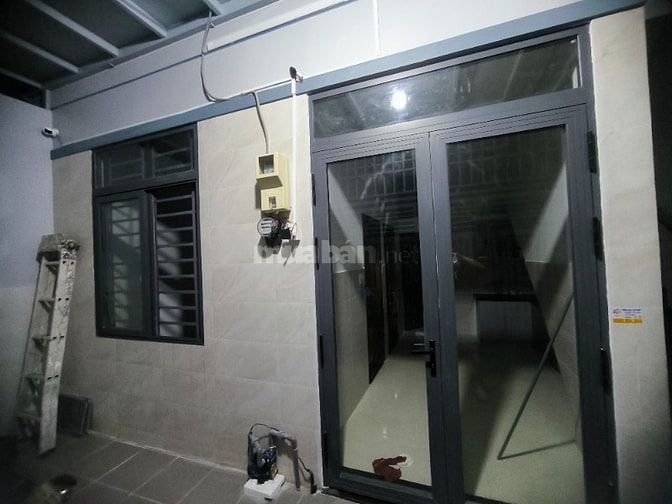 Cho thuê nhà hẻm Lê Văn Lương cầu Long Kiểng