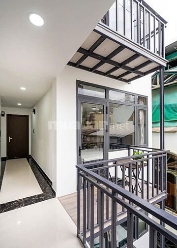 🍀 Bán Nhà CHDV QUẬN 1 — 126m² — SẴN 94triệu/tháng CÒN 5 NĂM🍀