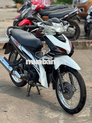 Honda Wave RSX 2011 Trắng đen