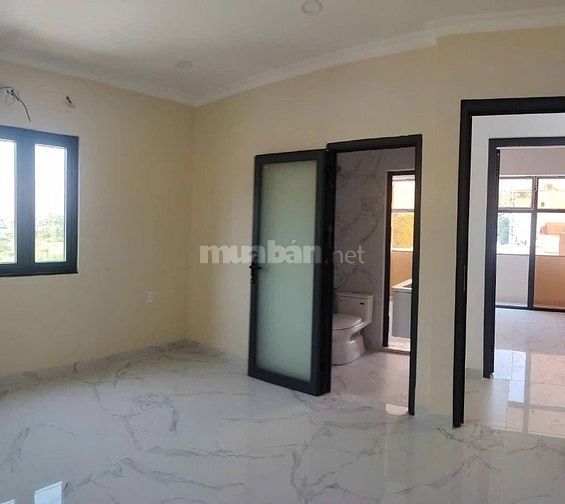 Bán nhà phố 3 tầng , p Bình Trưng Tây , đ. Nguyễn Thị Định