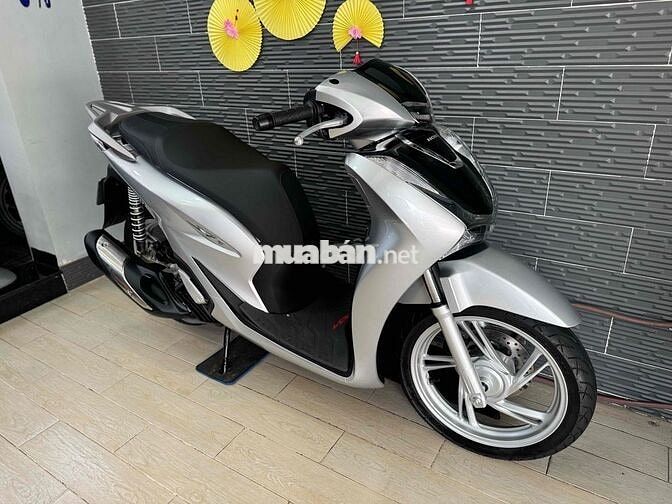 Honda SH125 2025 Bạc Porsche