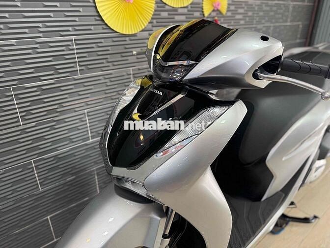 Honda SH125 2025 Bạc Porsche