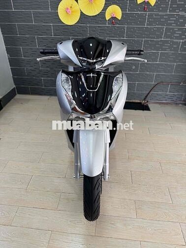 Honda SH125 2025 Bạc Porsche
