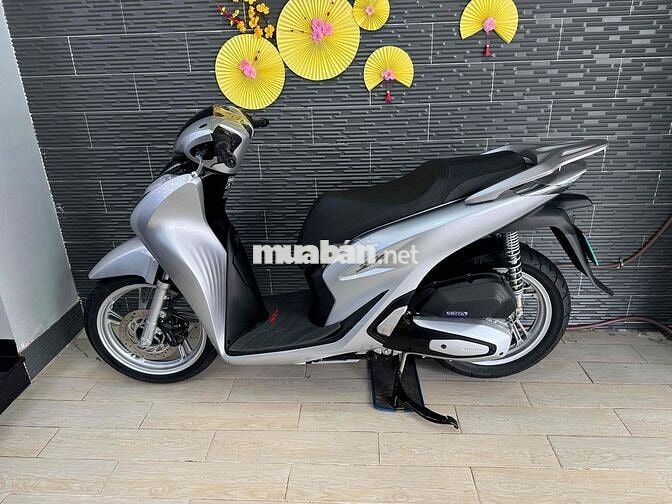 Honda SH125 2025 Bạc Porsche