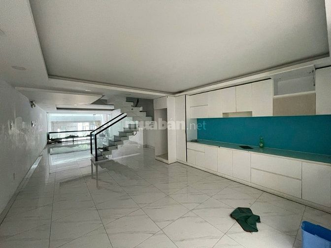 Bán nhà mặt tiền đường số 5 khu tên lửa, TP. Hồ Chí Minh