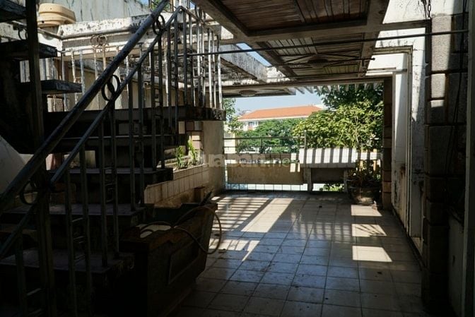 Cho thuê nhà chính chủ mặt tiền 60m2 đường 3/2 phường Vườn Lài quận 10