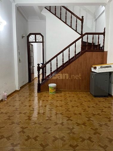 Cho thuê Phòng ngõ 168/68 Hào Nam - Cát Linh 18m 2,9 tr/1th