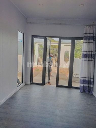 BÁN GẤP ĐẤT TẶNG NHÀ, SỔ HỒNG RIÊNG, NGAY ỦY BAN HÒA KHÁNH NAM