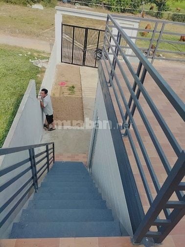 BÁN GẤP ĐẤT TẶNG NHÀ, SỔ HỒNG RIÊNG, NGAY ỦY BAN HÒA KHÁNH NAM