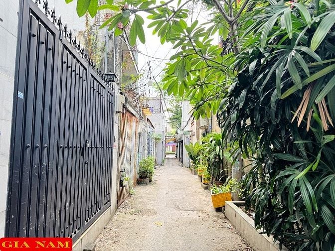 BÁN NHÀ MẶT TIỀN KINH DOANH : 8 UNG VĂN KHIÊM - P. 25 - Q. BÌNH THẠNH 