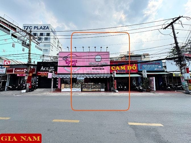 BÁN NHÀ MẶT TIỀN KINH DOANH : 8 UNG VĂN KHIÊM - P. 25 - Q. BÌNH THẠNH 