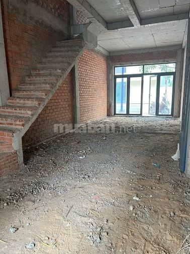 Giá Sốc 2,9 Tỷ - Nhà Phố 1T+2L - P.Bình Chuẩn, Thuận An, Bình Dương