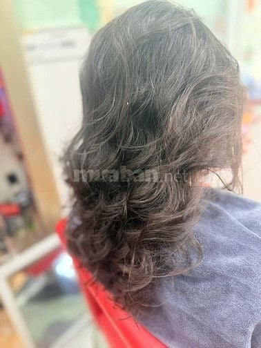 Salon Trâm Nguyễn Cần gấp 2 thợ phụ gội đầu, làm nail