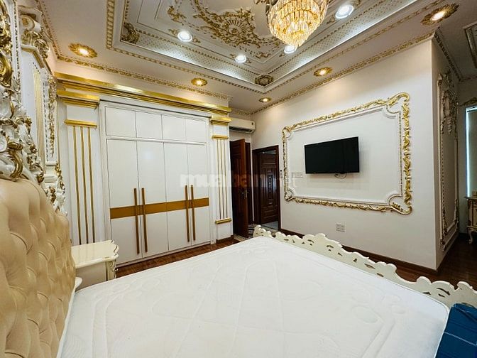 Villa Nguyễn Thị Búp, HT, Q12, DT 12m X 18m, nhà 3 tầng TM, 28 tỷ,hhmg