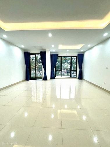 Cho thuê nhà mặt phố Nguyễn Văn Lộc, đẹp nhất phố, kinh doanh đỉnh