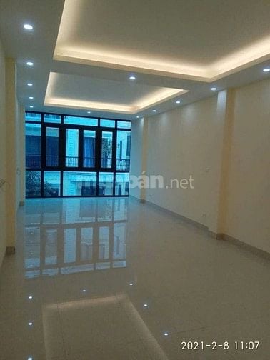 Cho thuê nhà mặt phố Nguyễn Văn Lộc, đẹp nhất phố, kinh doanh đỉnh