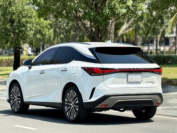 LEXUS RX350H PREMIUM   [  Date : 01.2026 / Odo : 3.999kilomet ]
