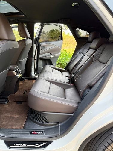 LEXUS RX350H PREMIUM   [  Date : 01.2026 / Odo : 3.999kilomet ]