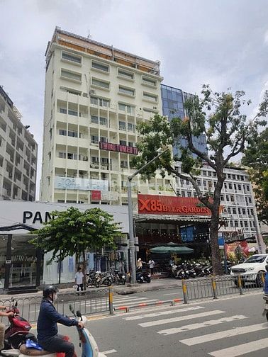 văn phòng tại tòa nhà văn phòng hạng A mặt tiền cách mạng tháng tám