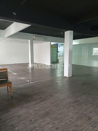 văn phòng tại tòa nhà văn phòng hạng A mặt tiền cách mạng tháng tám