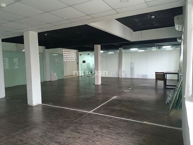 văn phòng tại tòa nhà văn phòng hạng A mặt tiền cách mạng tháng tám
