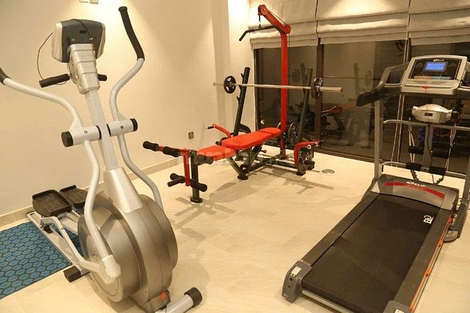 Bán Tòa CHDV 7 tầng thu nhập 6500$/tháng Nguyễn Cửu Vân, Q.BT, 52 tỷTL
