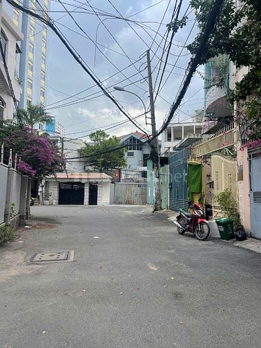 Bán Tòa CHDV 7 tầng thu nhập 6500$/tháng Nguyễn Cửu Vân, Q.BT, 52 tỷTL