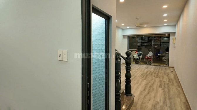 Hạ Giá Bán Gấp  Nhà MT  Nguyễn Văn Giai, Phường Đa Kao, Quận 1, Gía Tố