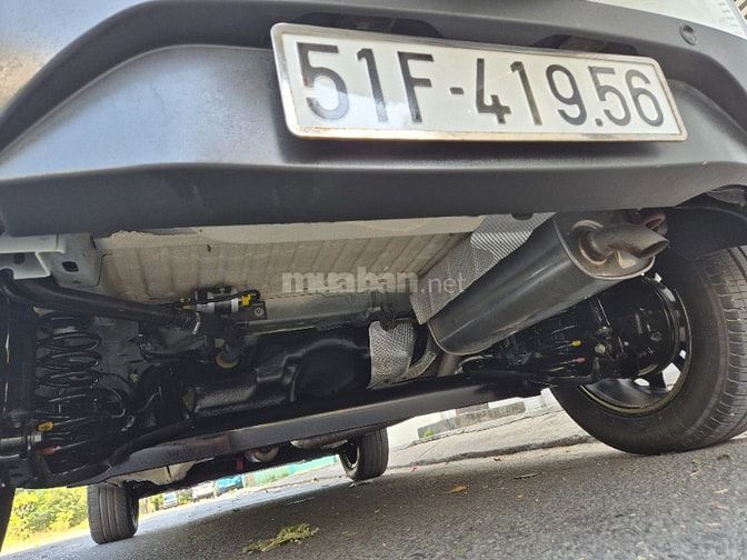 Cần bán EcoSport sx:2016 auto (titanium) m.trắng,gđ sử dụng mới 95%.