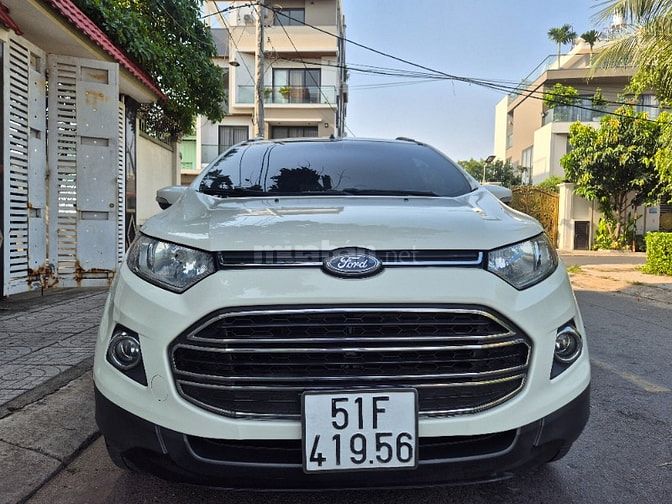 Cần bán EcoSport sx:2016 auto (titanium) m.trắng,gđ sử dụng mới 95%.