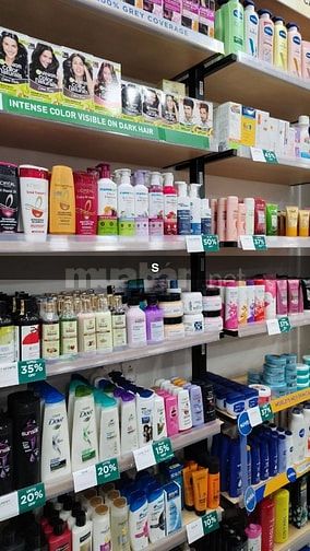 CẦN 05 LĐPT PHỤ KHO HÀNG VÀ BÁN HÀNG
