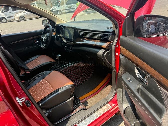 cần bán SUZUKI - ERTIGA 1.5 AT, Sản xuất 2020. xe Nhập khẩu. 7 chổ