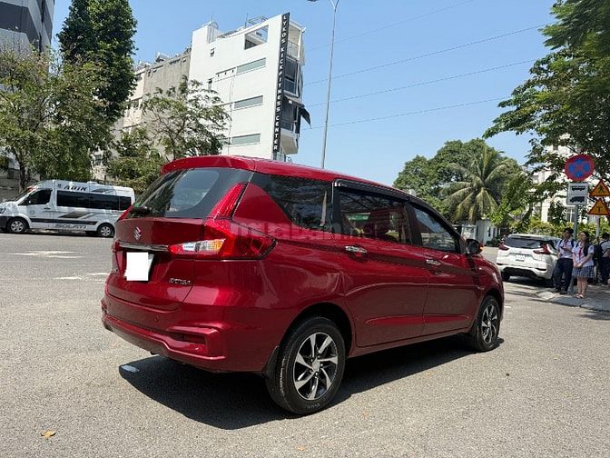 cần bán SUZUKI - ERTIGA 1.5 AT, Sản xuất 2020. xe Nhập khẩu. 7 chổ
