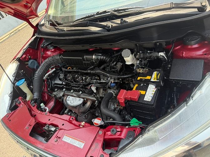 cần bán SUZUKI - ERTIGA 1.5 AT, Sản xuất 2020. xe Nhập khẩu. 7 chổ