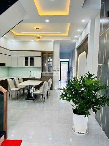 🏡 ANH 5 BÁN NHÀ ĐẸP HIỆN ĐẠI – 1 TRỆT 1 LẦU ĐÚC THẬT DT KHỦNG